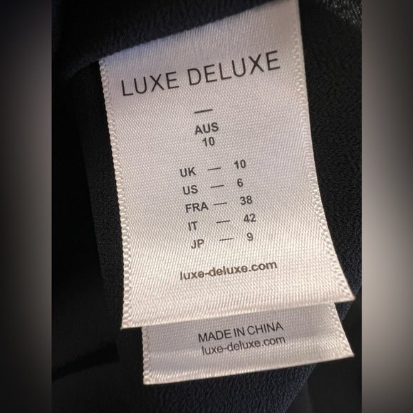 Luxe Deluxe NWT Look Twice One Shoulder Ruffle Dress Size 6 - Picture 13 of 16